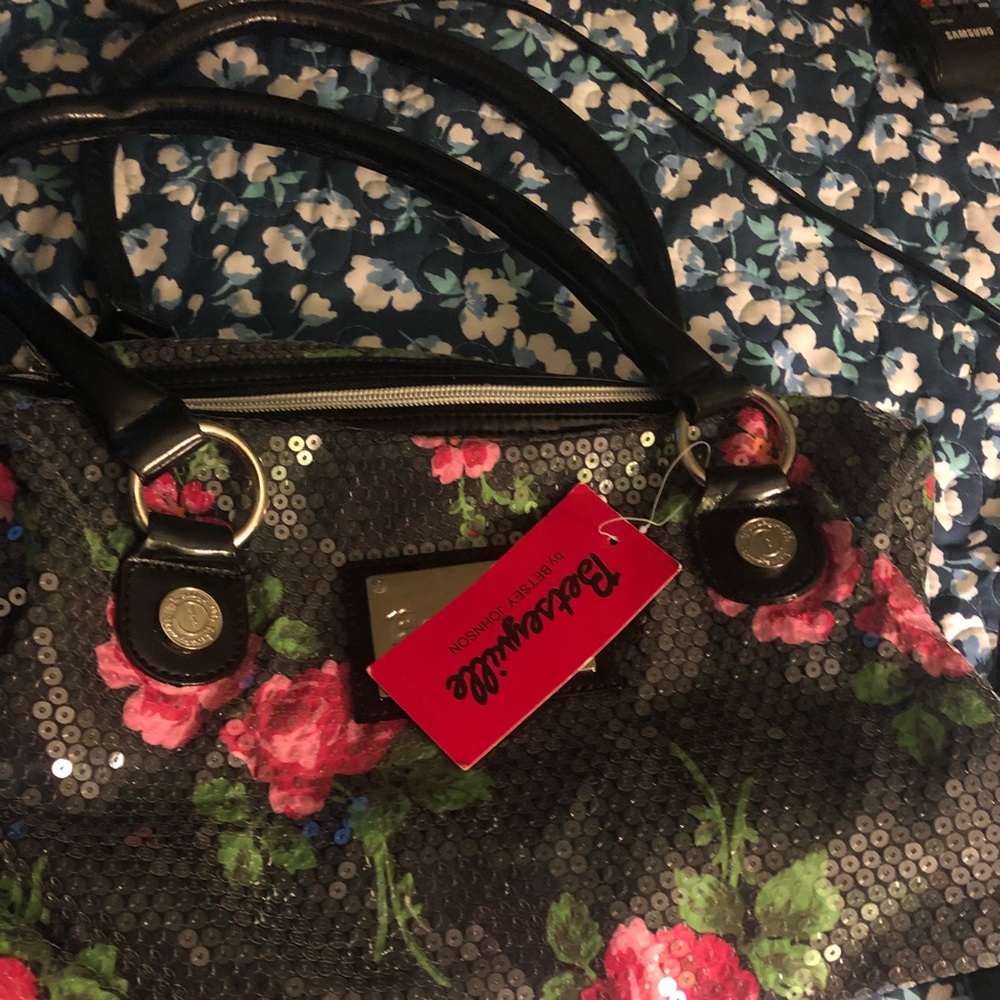 BETSEY JOHNSON HANDBAG